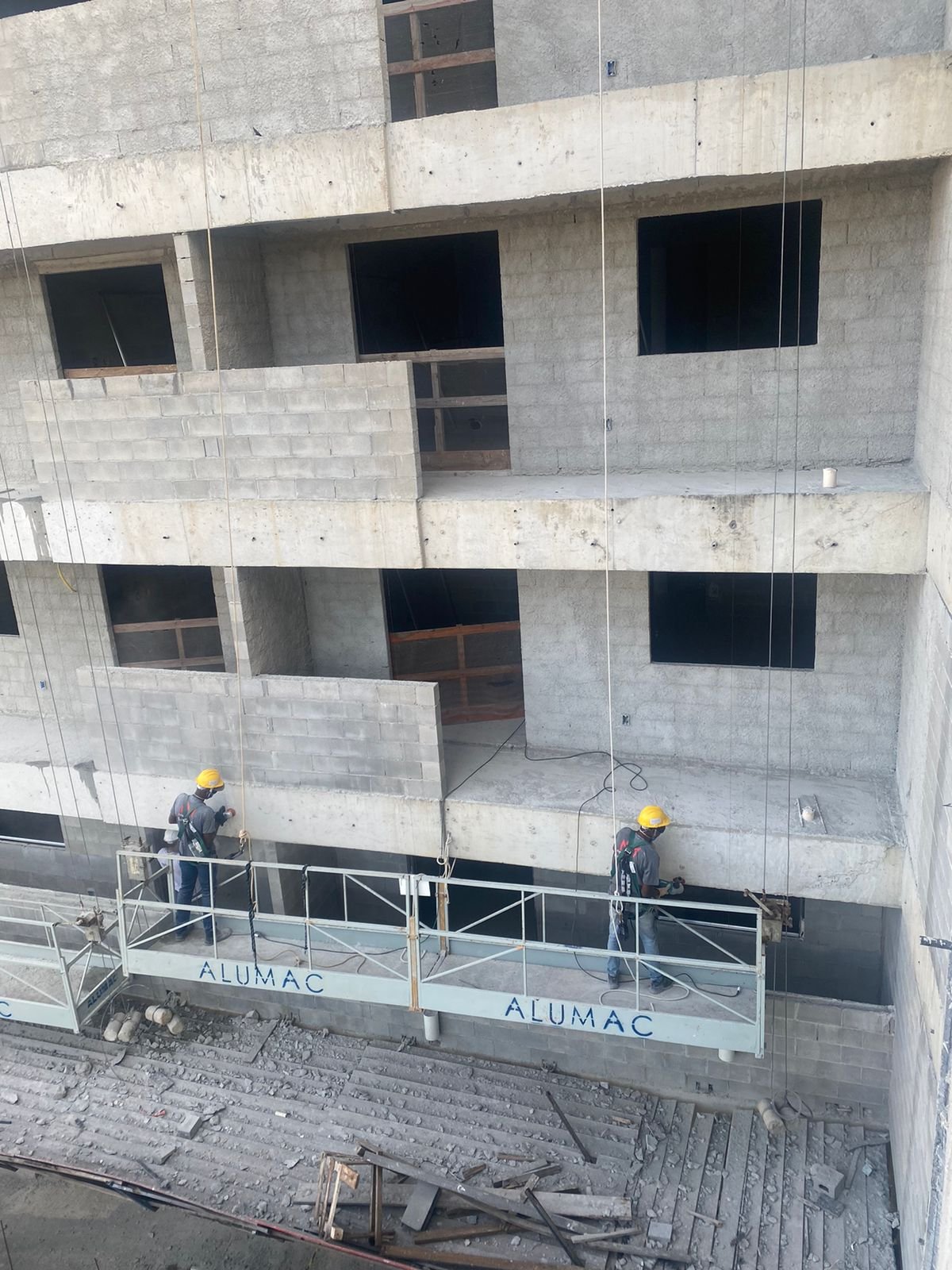 Miriad-1-Obras-Abril-5