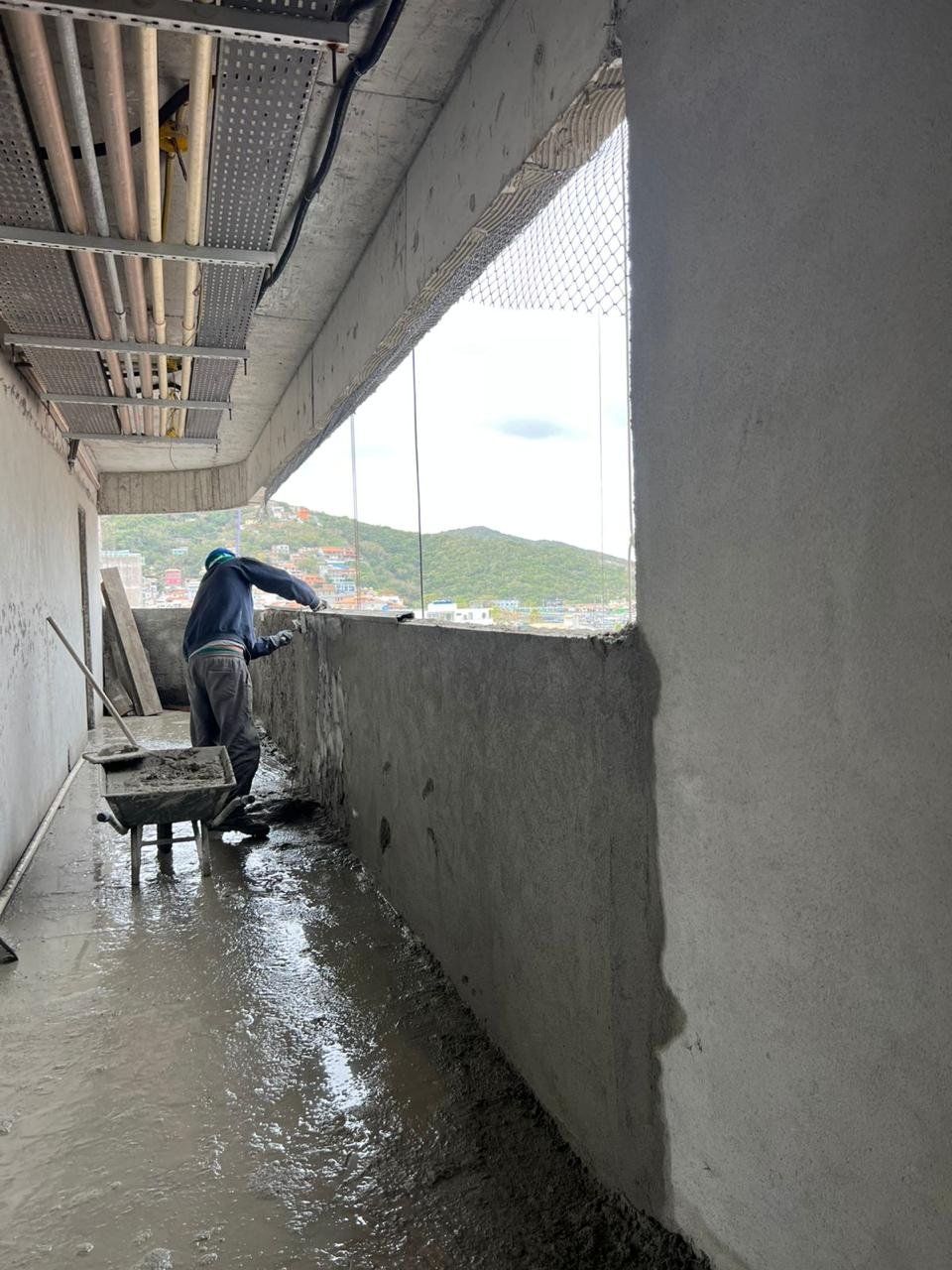 WhatsApp Image 2025-10-13 at 11.48.11